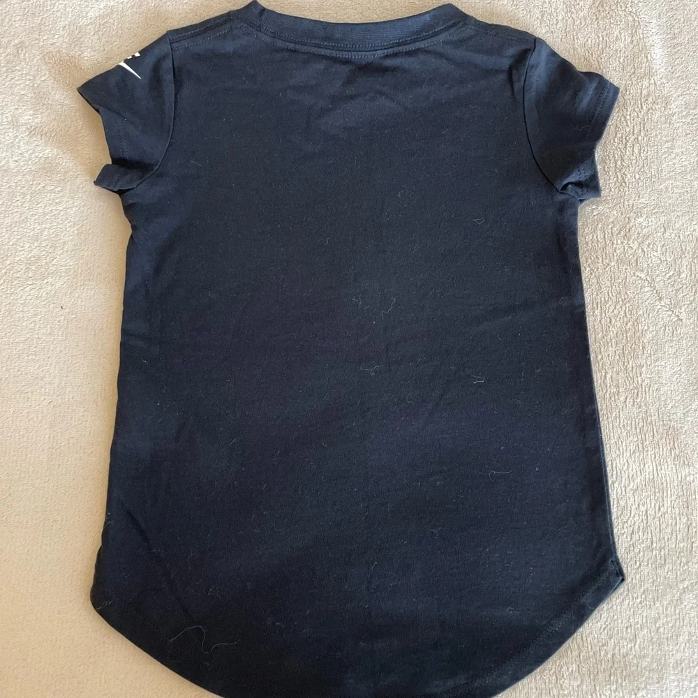 Nike Toddler Logo T-Shirt - Size 4T - Picture 9 of 11